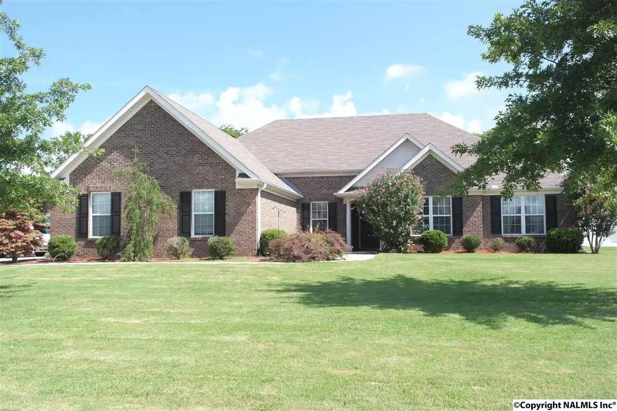 Athens, AL 35613,21929 Silver Oaks Circle