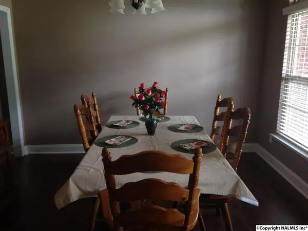 Harvest, AL 35749,104 NW Mccready Drive NW #0