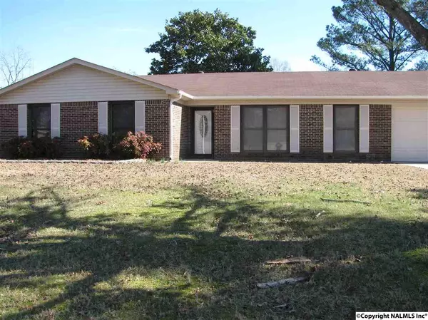 1306 Cantwell Avenue, Decatur, AL 35603