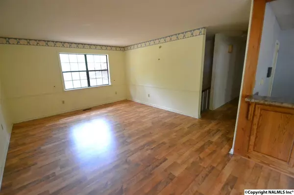 Rainsville, AL 35986,201 Country Club Lane