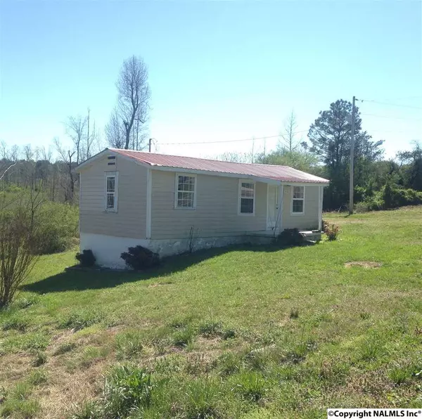 Rainsville, AL 35986,1422 Garrett Street #-