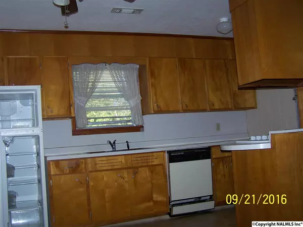 Rainsville, AL 35986,193 Malcom Avenue