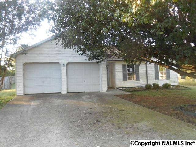 240 Barberry Lane, Toney, AL 35773