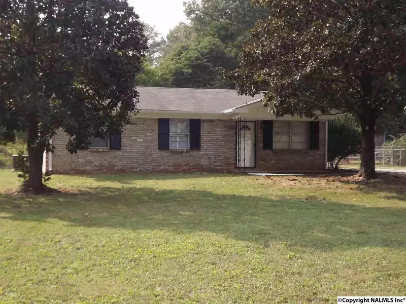 156 Macon Road, Hazel Green, AL 35750