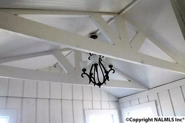 Rainsville, AL 35986,2079 Rainbow Avenue SW