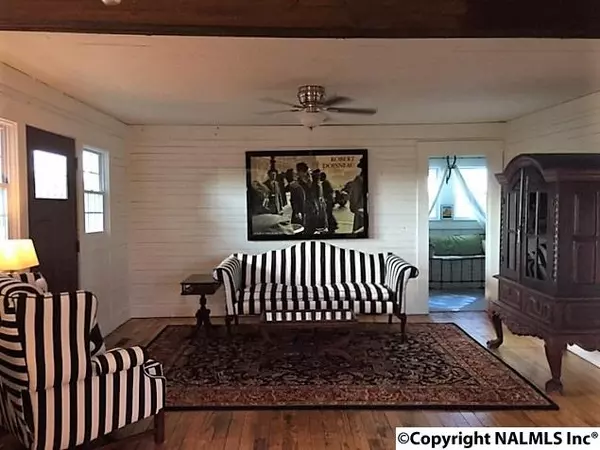 Rainsville, AL 35986,2079 Rainbow Avenue SW