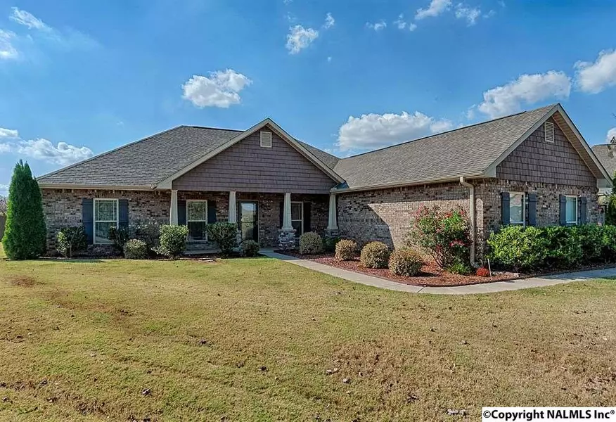 712 Sugar Bend Circle, Madison, AL 35756