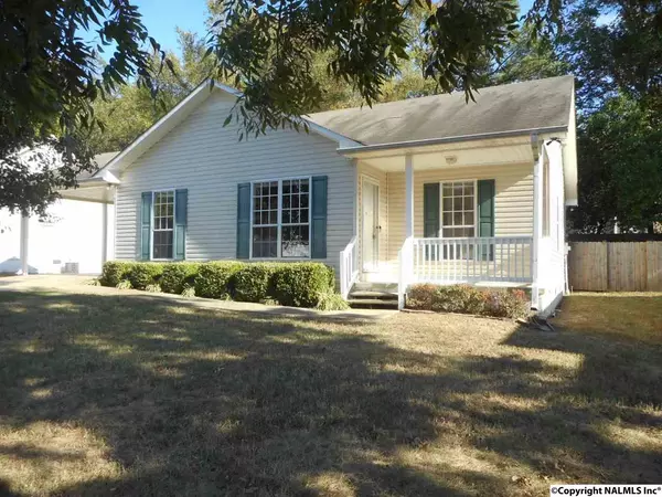 211 Ingram Avenue, Oneonta, AL 35121