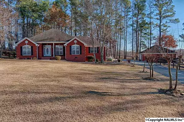 1102 Kelly Spring Road, Harvest, AL 35749