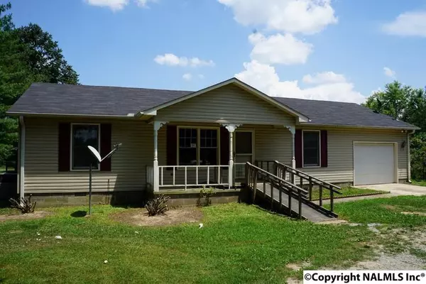 1329 Scott Road, Hazel Green, AL 35750