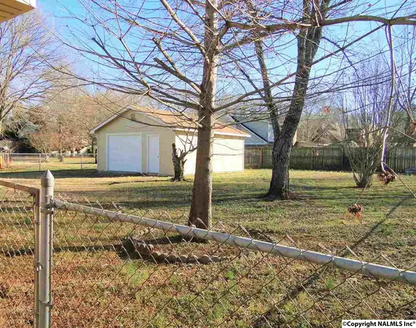 Decatur, AL 35603,2928 Lynnwood Circle SW