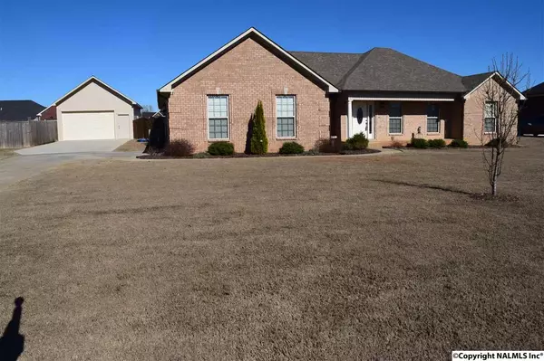 25851 Camden Court, Athens, AL 35613