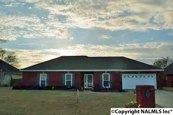 1903 Carpenter Drive, Decatur, AL 35603