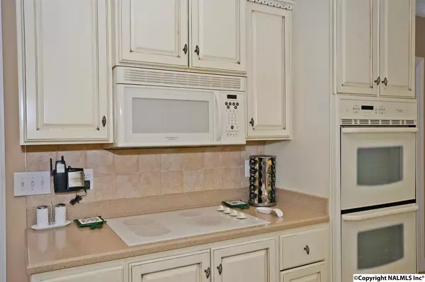 Decatur, AL 35603,708 Appaloosa Lane SW
