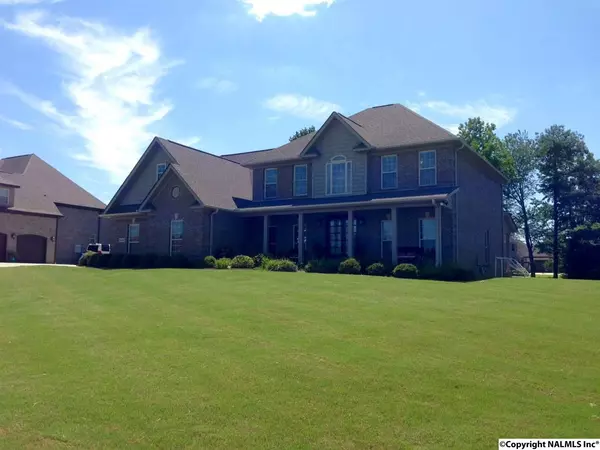 16363 Travertine Drive, Athens, AL 35613