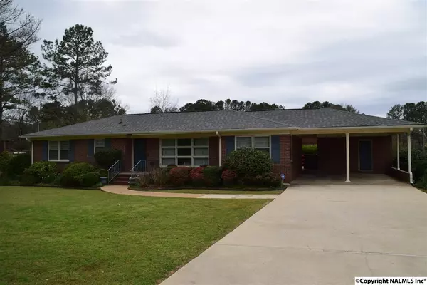 209 Country Club Drive, Gadsden, AL 35901