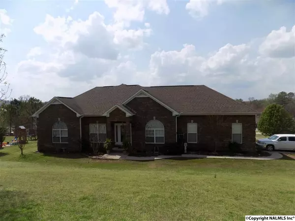 51 Maryland Drive, Decatur, AL 35603