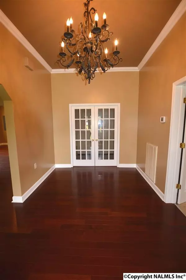 Paint Rock, AL 35764,96 Keel Street