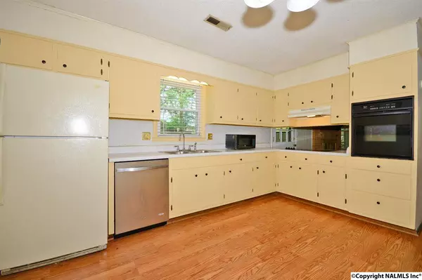Decatur, AL 35601,1315 Arbor Avenue SW