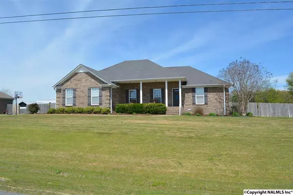 26629 Peek A Boo Street, Athens, AL 35613