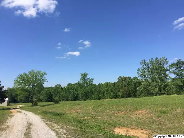 Decatur, AL 35603,3574-3706 West Chapel Hill Road