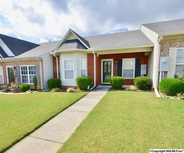 1205 Autumn Lane SW #1205, Hartselle, AL 35640