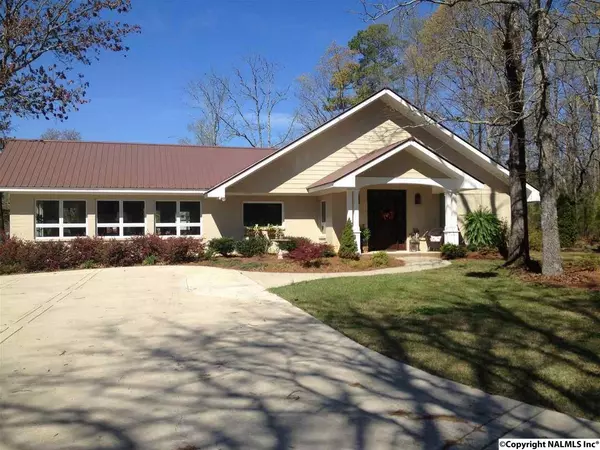 Cedar Bluff, AL 35959,521 Rocky Ford Point Drive