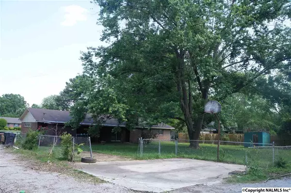 Decatur, AL 35601,2301 SE Brookwood Drive