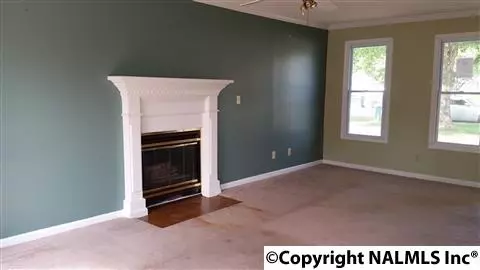 Decatur, AL 35603,1402 Lake Crest Drive SW