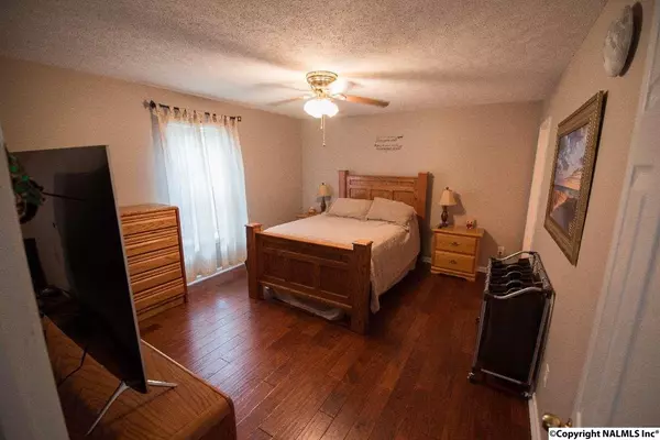 Chapel Hill, TN 37043,312 Bell Street