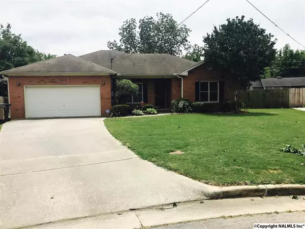 501 SW Leslie Street, Decatur, AL 35603