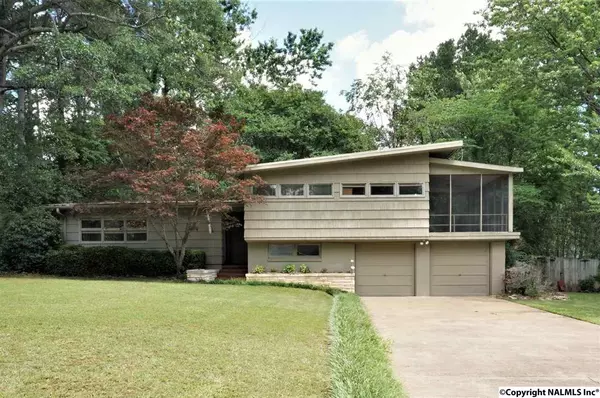 2106 Birch Street SE, Decatur, AL 35601