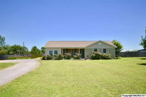 127 Kirby Bridge Road, Danville, AL 35619