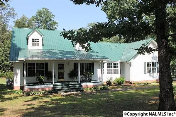 116 Hickory Lane, Rainsville, AL 35986