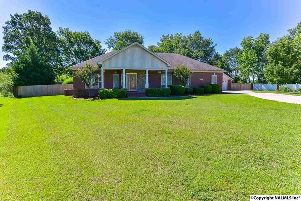 313 Golden Harvest Drive, New Market, AL 35761