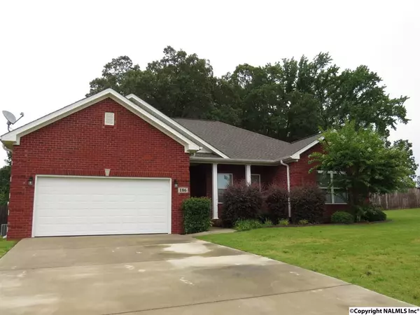 186 Cambridge Drive, Decatur, AL 35603