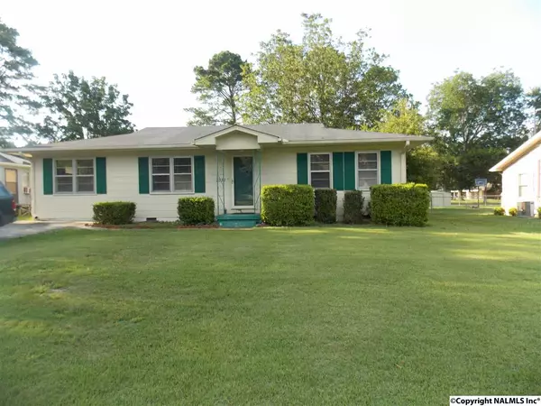 2232 11th Street SE, Decatur, AL 35601