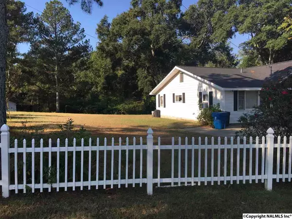 Boaz, AL 35956,462 Coosa Road