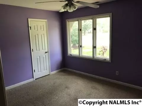 Decatur, AL 35601,1405 Regency Blvd SE