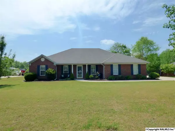 636 Robins Road, Harvest, AL 35749