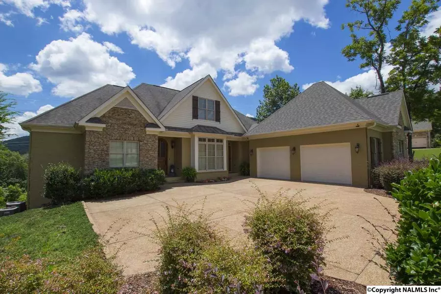 2602 Legacy Preserve Drive, Brownsboro, AL 35741