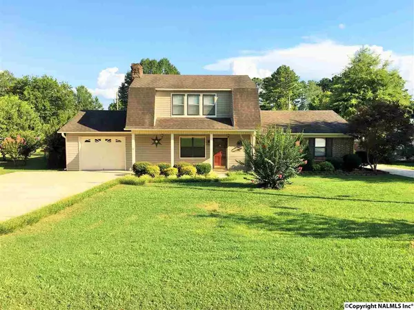 70 Old Hillsboro Road, Moulton, AL 35650