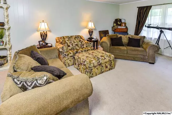 Decatur, AL 35601,1402 11th Avenue Se