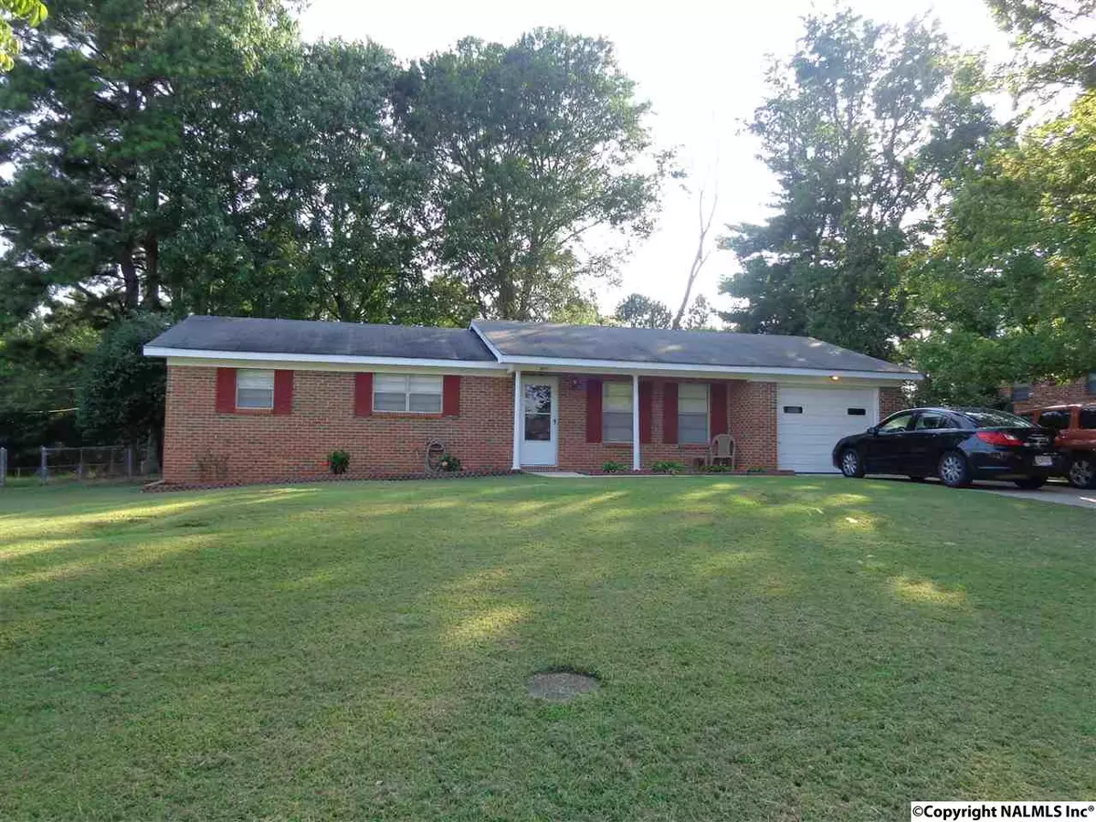 Decatur, AL 35603,2015 Woodmead Street SW