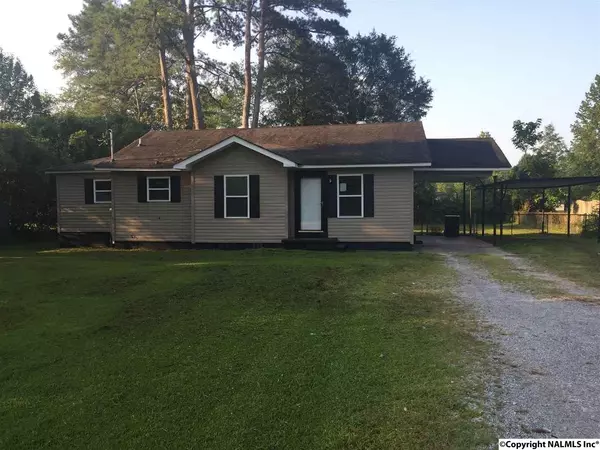 426 Pauline Avenue, Glencoe, AL 35905