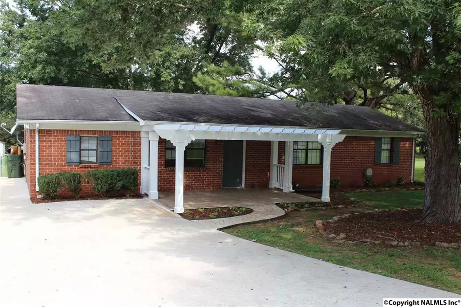 231 Woodland Street, New Market, AL 35761