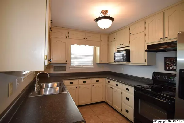 Langston, AL 35755,530 Till Davis Road