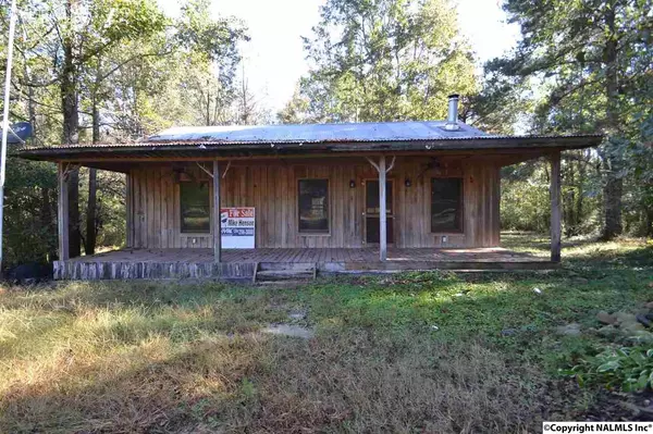 Geraldine, AL 35974,208 Road 1993