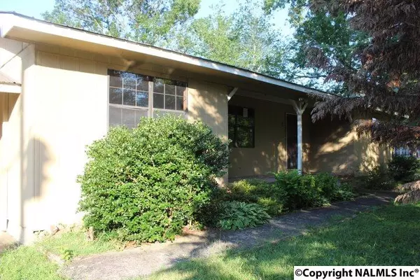 92 Woodridge Circle, Rainsville, AL 35986