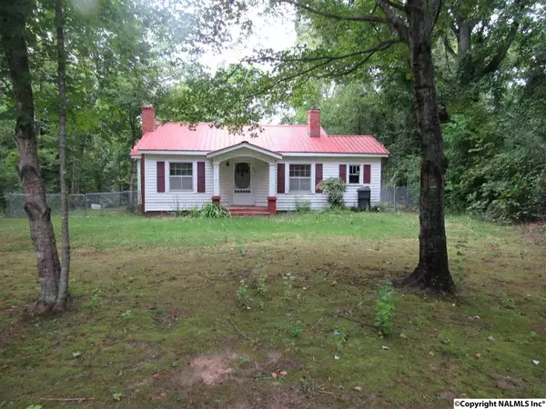 93 Kay Road, Laceys Spring, AL 35754